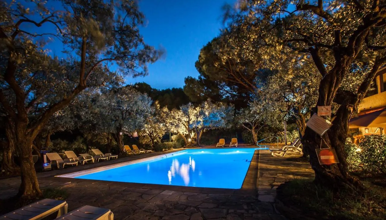 La Picholine En Provence Otel Nyons 3*,